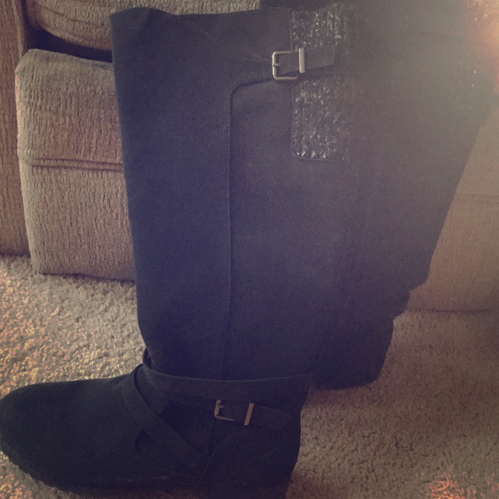 Black fall boots 🎉On SALE now!🎉